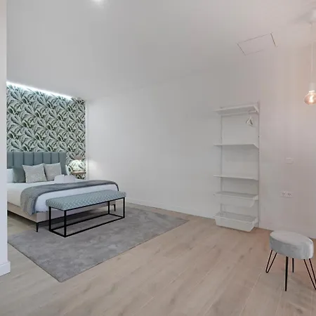 Loft The Ma 아데제